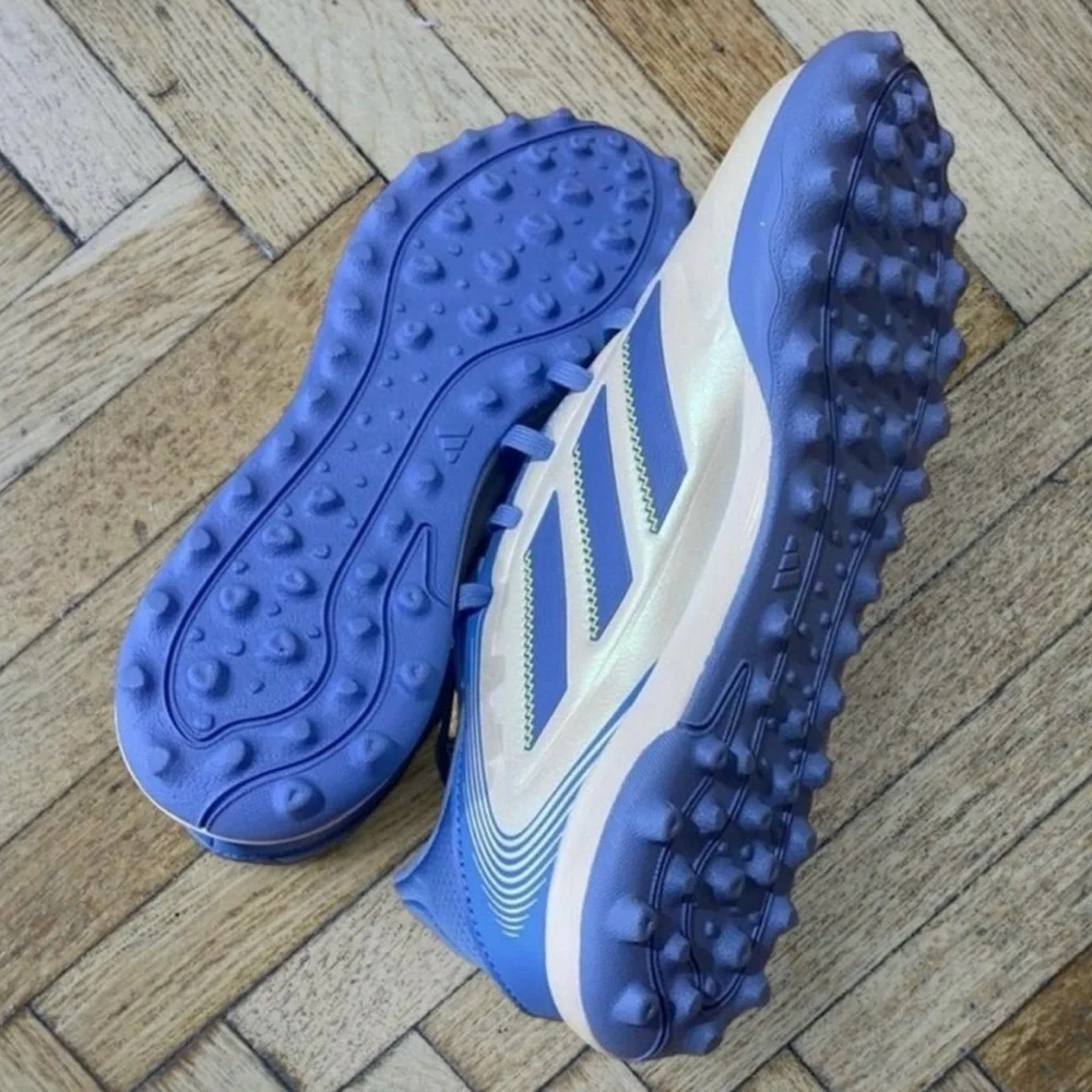 Adidas Copa Pure 3 League – Comfortable Cleats for Synthetic Turf - Picture 3 of 8